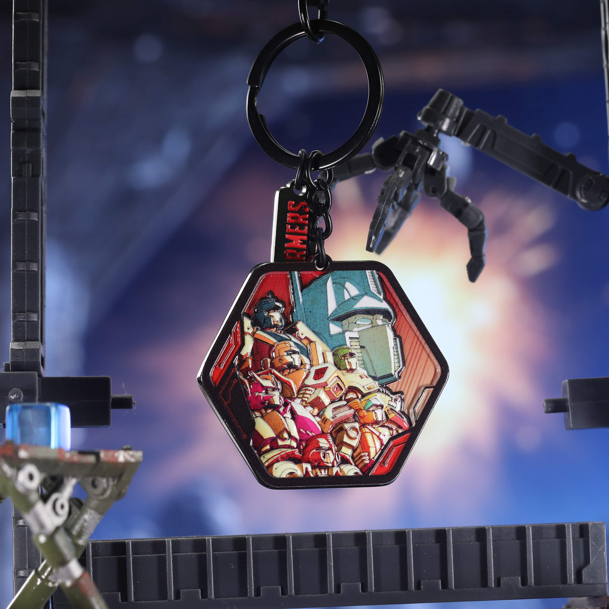 Transformers Metal Keychain - The Wreckers, Optimus Prime & Megatron - Image 8